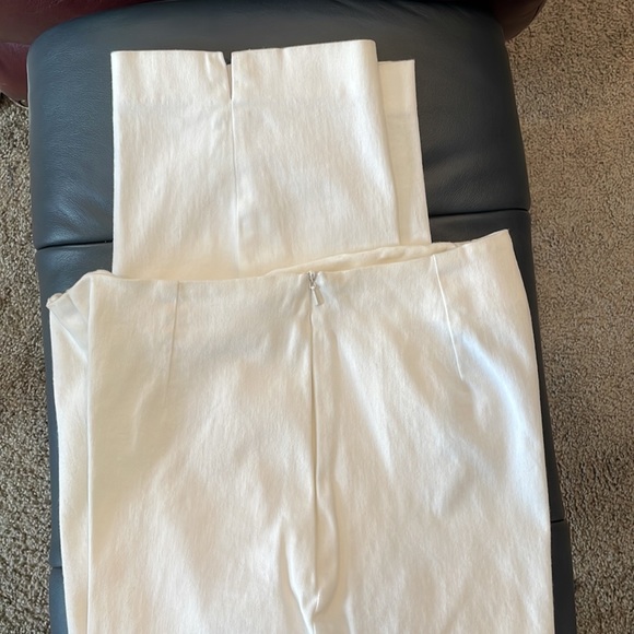 White capris - Picture 1 of 3